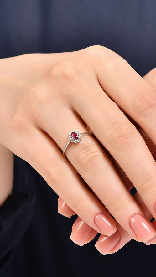 0.10 Karat Pırlanta Yakut Yüzük - 2