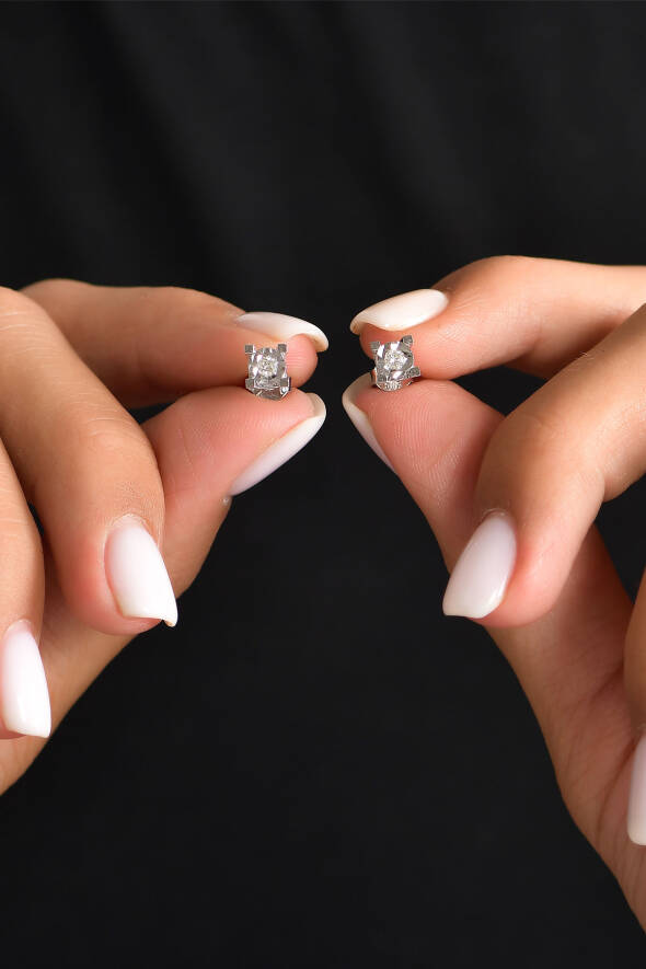 0.12 Karat Pırlanta Tektaş Küpe - 2