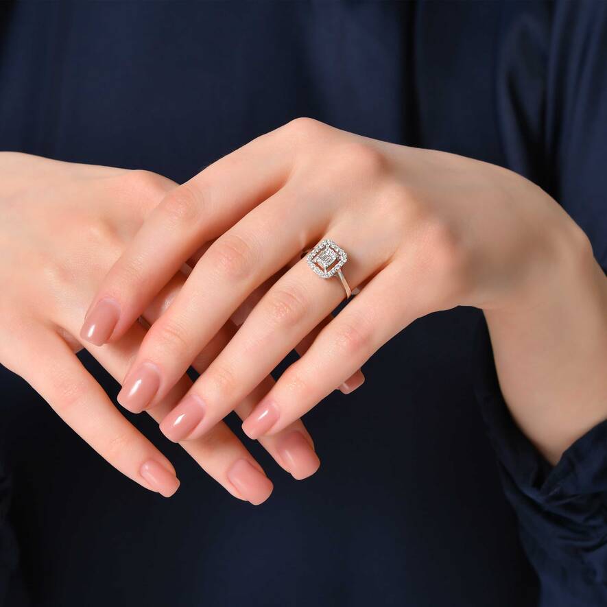 0.13 Karat Pırlanta Baget Yüzük - 2