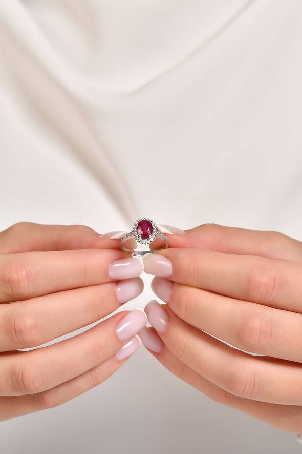 0.23 Karat Pırlanta Yakut Yüzük - 2