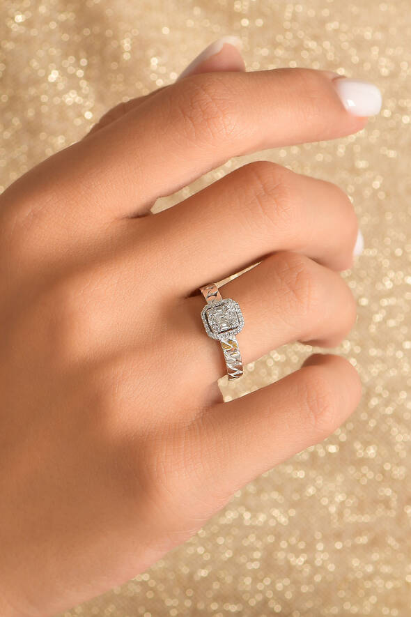 0.29 Karat Pırlanta Baget Yüzük - 2