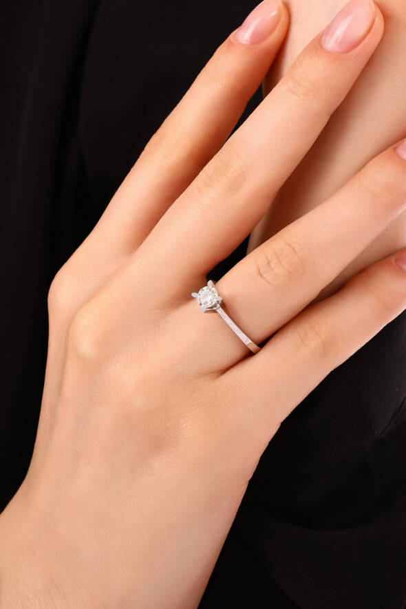 0.30 Karat Pırlanta Tektaş Yüzük - 2