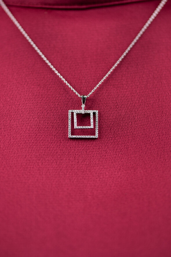 0,31 Karat Pırlanta Kolye - 