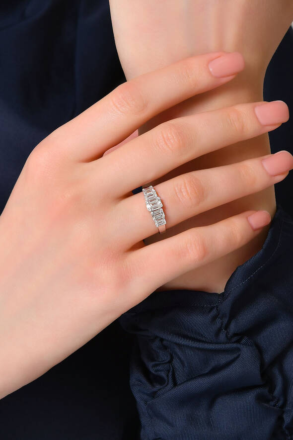 0.43 Karat Pırlanta Baget Yüzük - 2