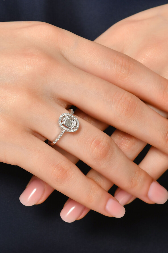 0.45 Karat Pırlanta Baget Yüzük - 2