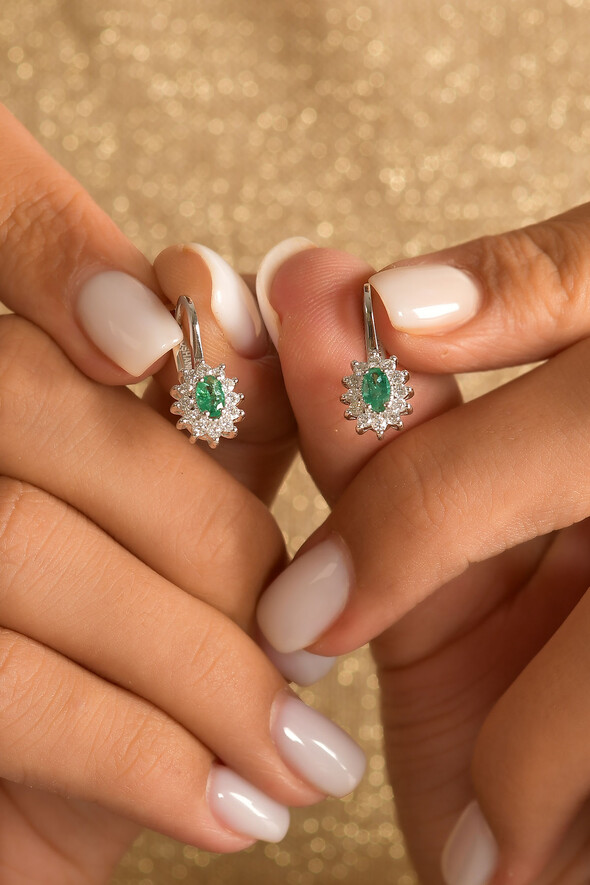 0.48 Karat Pırlanta Zümrüt Küpe - (1)