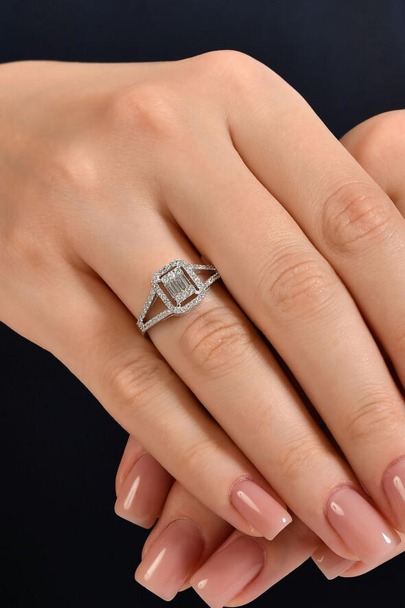 0.49 Karat Pırlanta Baget Yüzük - 3