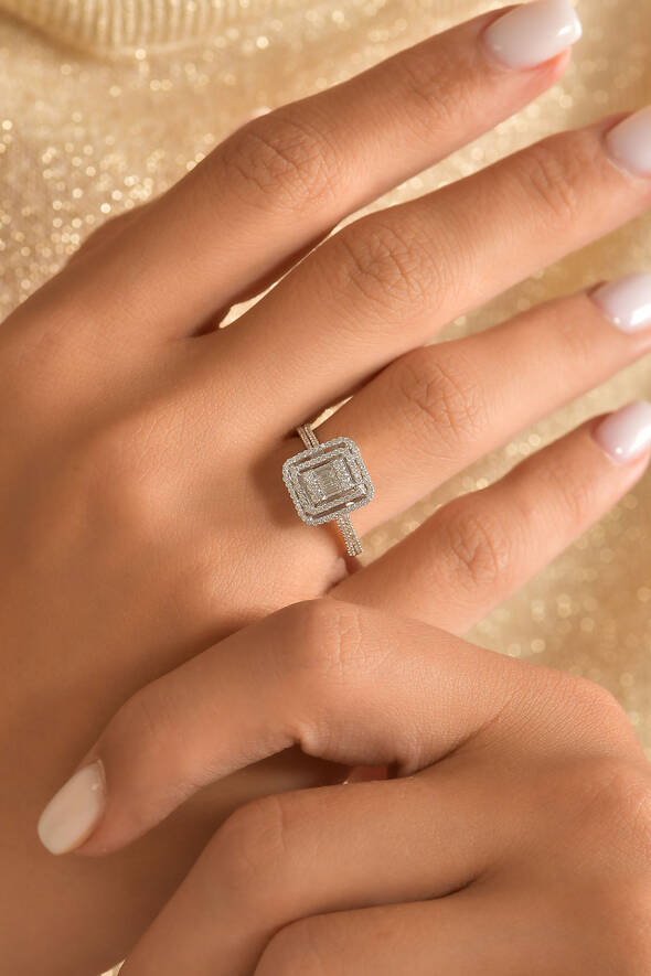 0.54 Karat Pırlanta Baget Yüzük - 2