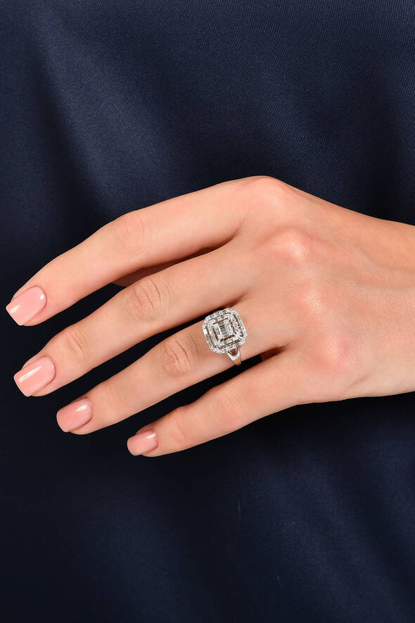 0.54 Karat Pırlanta Baget Yüzük - 2