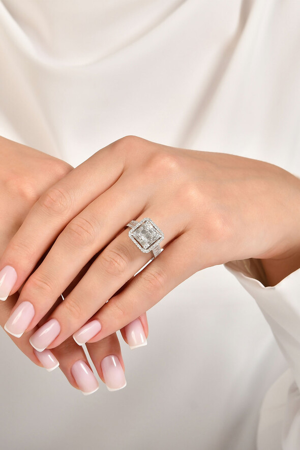 0.90 Karat Pırlanta Baget Yüzük - 2