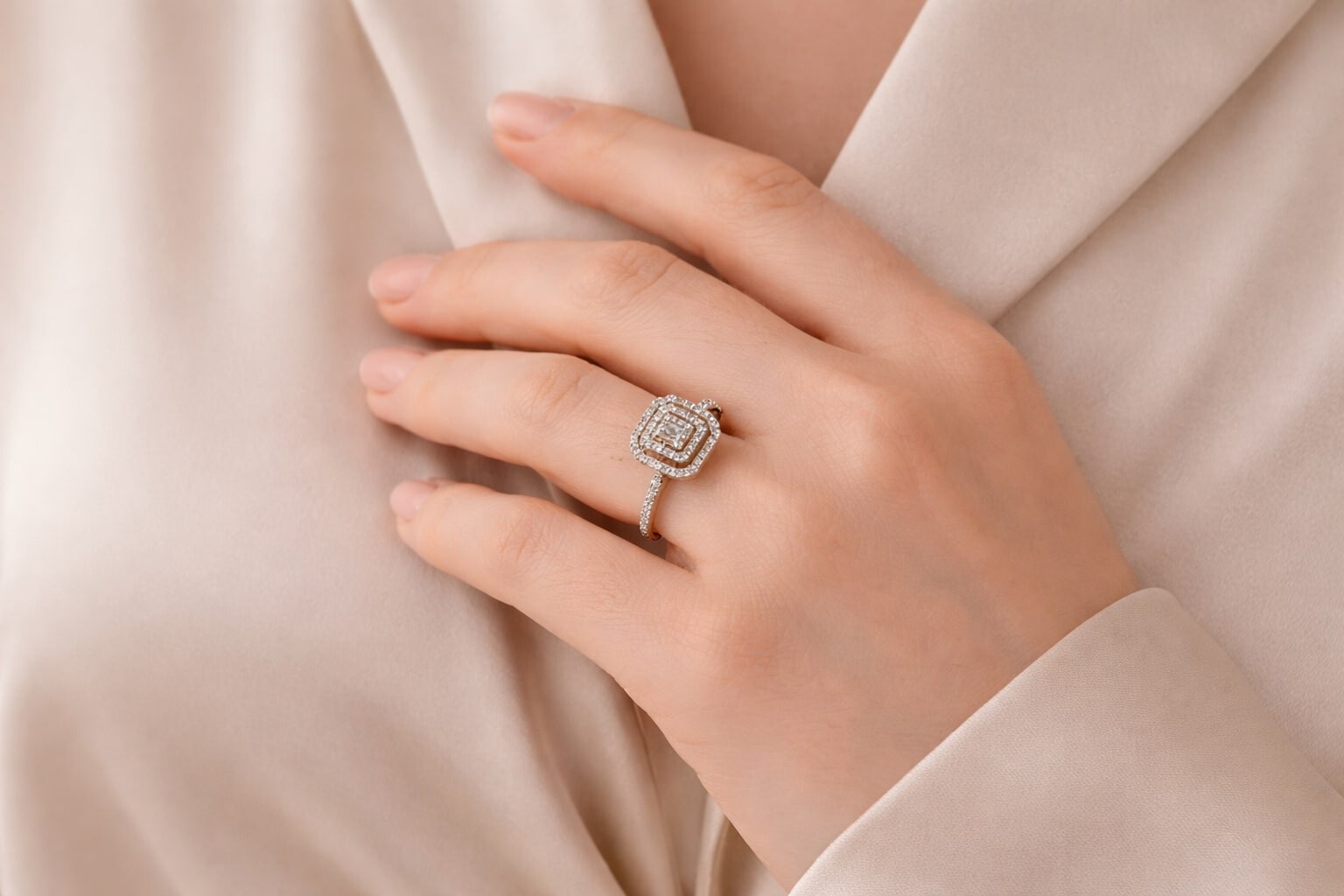 Davetlerin Parlayan Yıldızı Olun: Düğün ve Özel Geceler İçin Pırlanta Rehberi