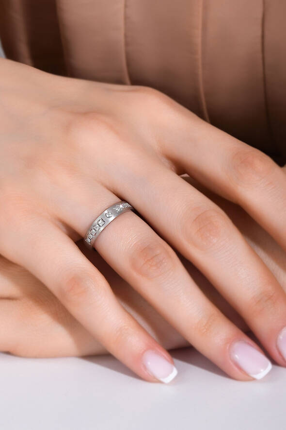 Beyaz Altın Taşlı Alyans - 2