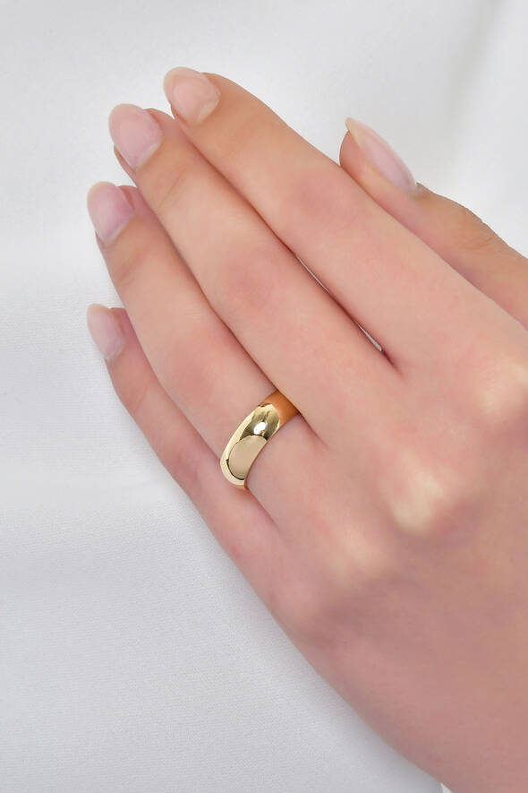 Bombeli Geniş Yüzey Altın Alyans - 2