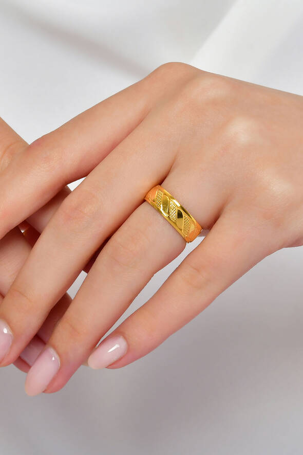 Desenli Altın Alyans - 2