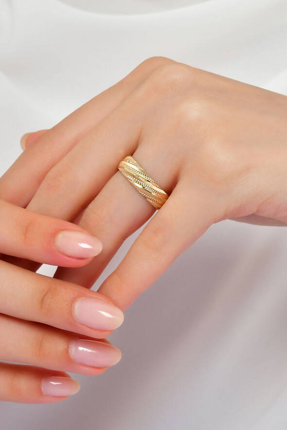 Geniş Yüzeyli Altın Alyans - 2