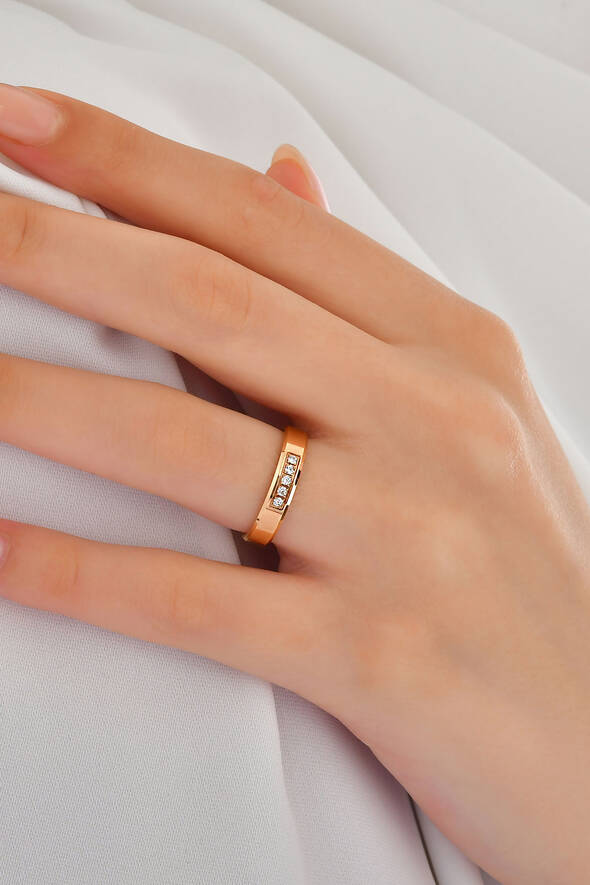 Klasik Model Taşlı Altın Alyans - 2