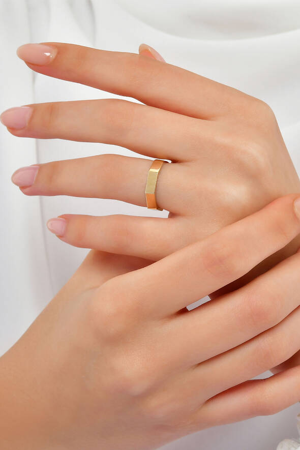 Köşeli Form Altın Alyans - 2